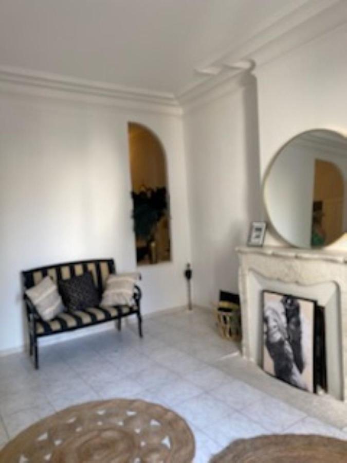 Spity Apartment Aigues-Mortes Bagian luar foto